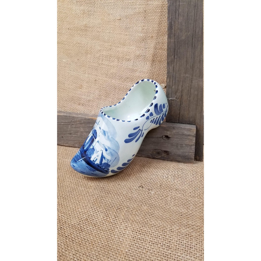 Vtg Delft ceramic large Dutch Holland shoe wall hanging decor hand painted